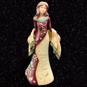 2009 Pavillion Gift Company Perfectly Paisley The Spirit Of The Season Figurine